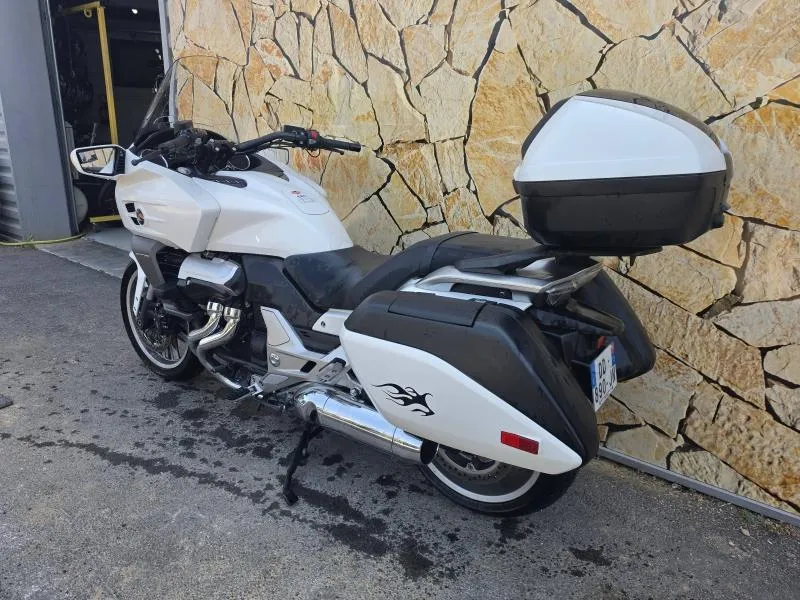 HONDA 1300 C-ABS 2014