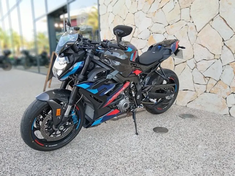 BMW 1000 R