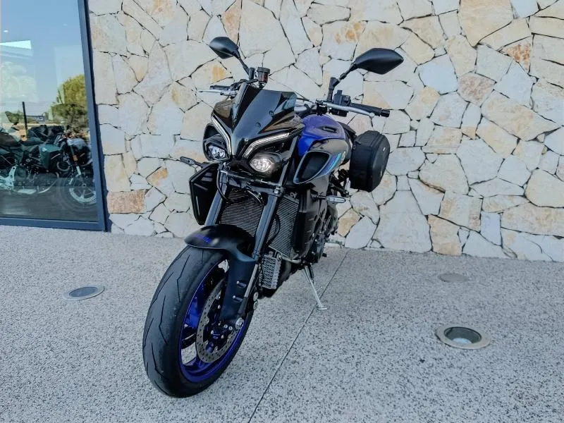 YAMAHA 1000 2024 + options.  MT10
