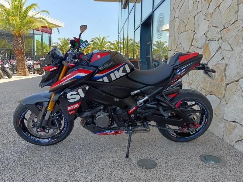 SUZUKI 1000 2022 1ére main