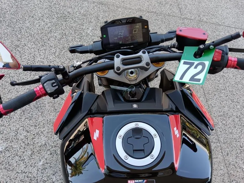 SUZUKI 1000 2022 1ére main