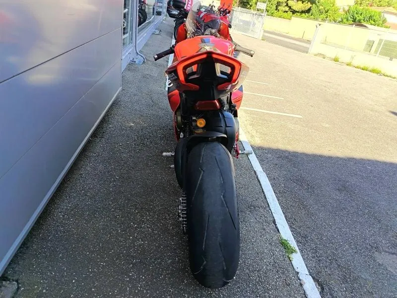 DUCATI PANIGALE V4 S 2024 EQUIPEE PISTE + CARENAGES ORIGINE GARANTIE 1AN