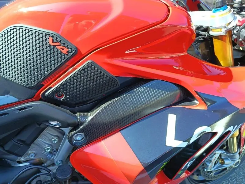 DUCATI PANIGALE V4 S 2024 EQUIPEE PISTE + CARENAGES ORIGINE GARANTIE 1AN