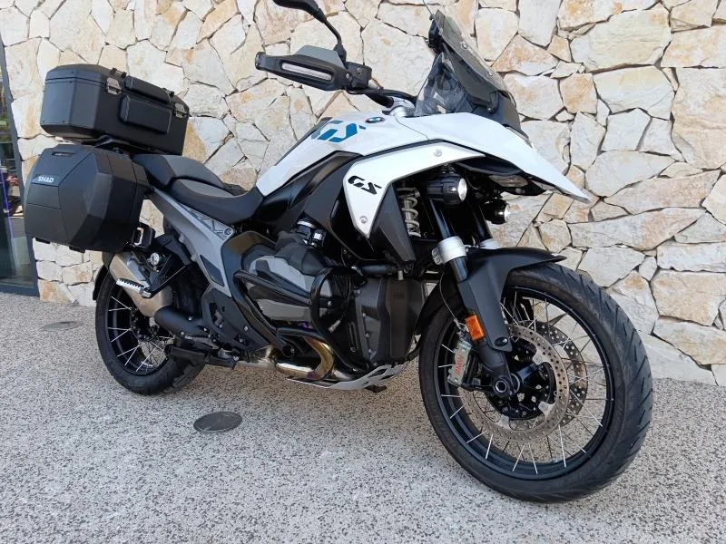 BMW 1300 GS full pack + options