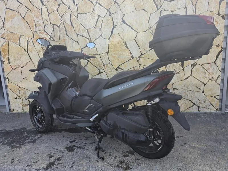 YAMAHA 300 ABS