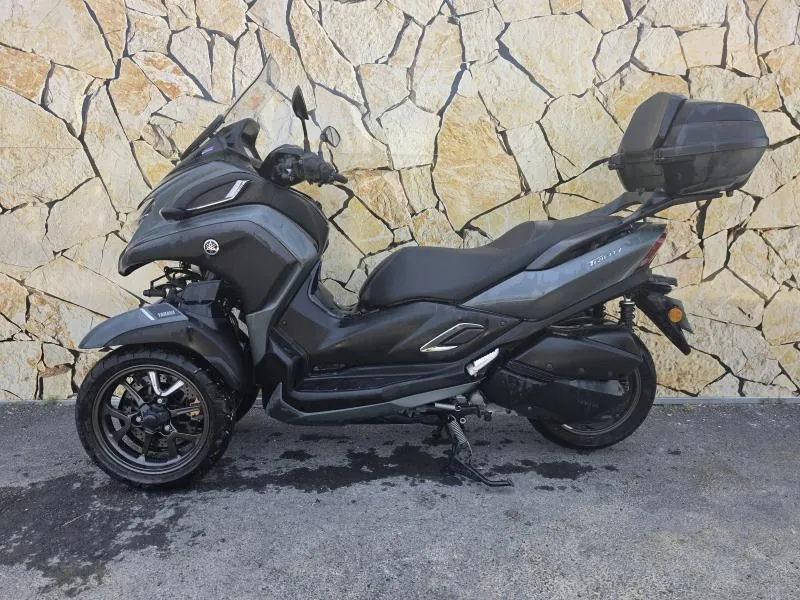 YAMAHA 300 ABS
