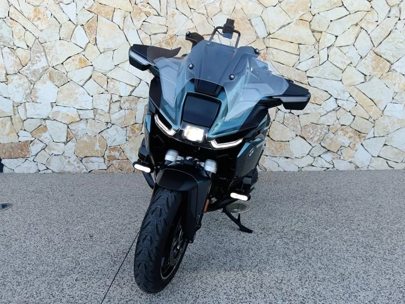 BMW 1300 RT boite auto full options + 719. GA 5 ANS