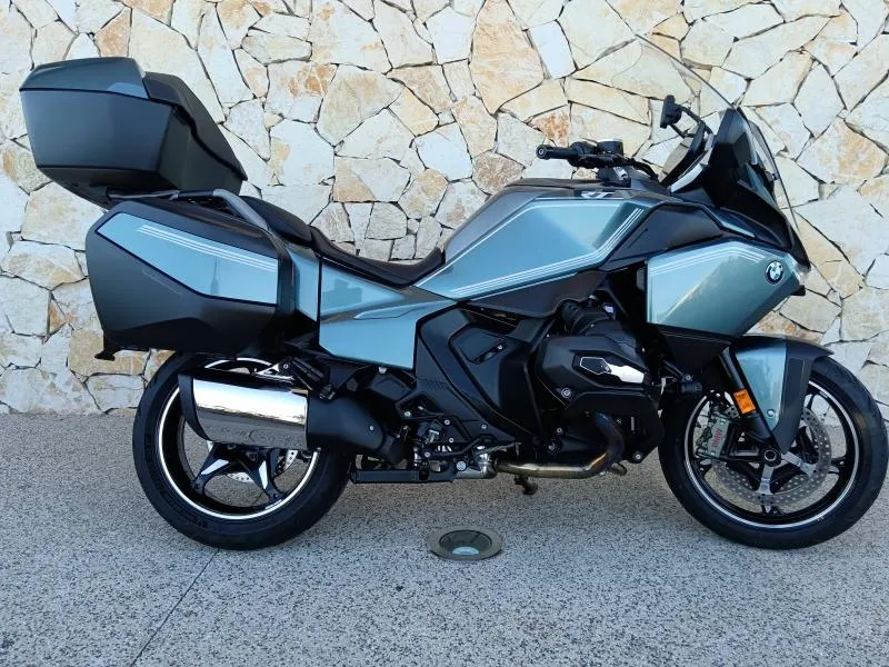 BMW 1300 RT boite auto full options + 719. GA 5 ANS
