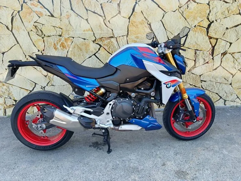 BMW F 900 R 2025