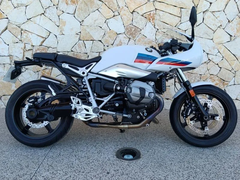 BMW 1200 NineT Racer + Capot de selle 6500km