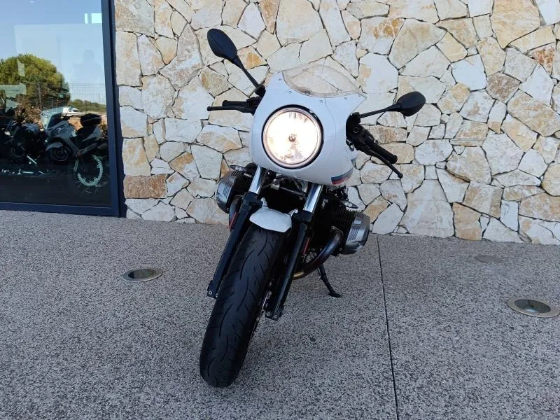 BMW 1200 NineT Racer + Capot de selle 6500km