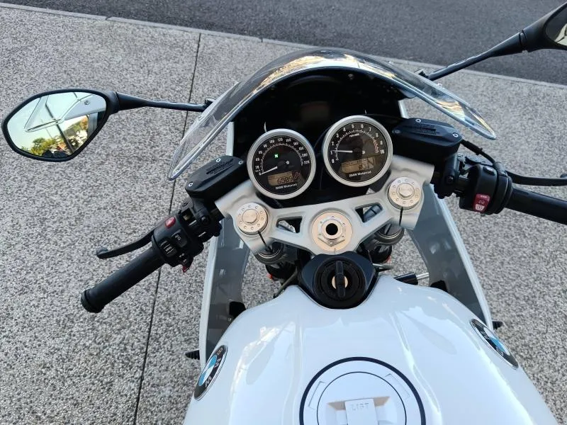 BMW 1200 NineT Racer + Capot de selle 6500km