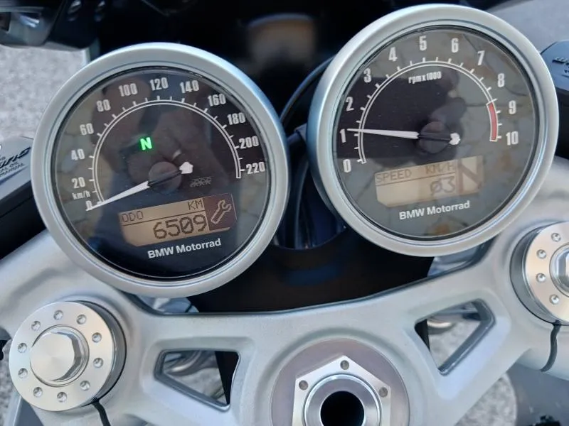 BMW 1200 NineT Racer + Capot de selle 6500km