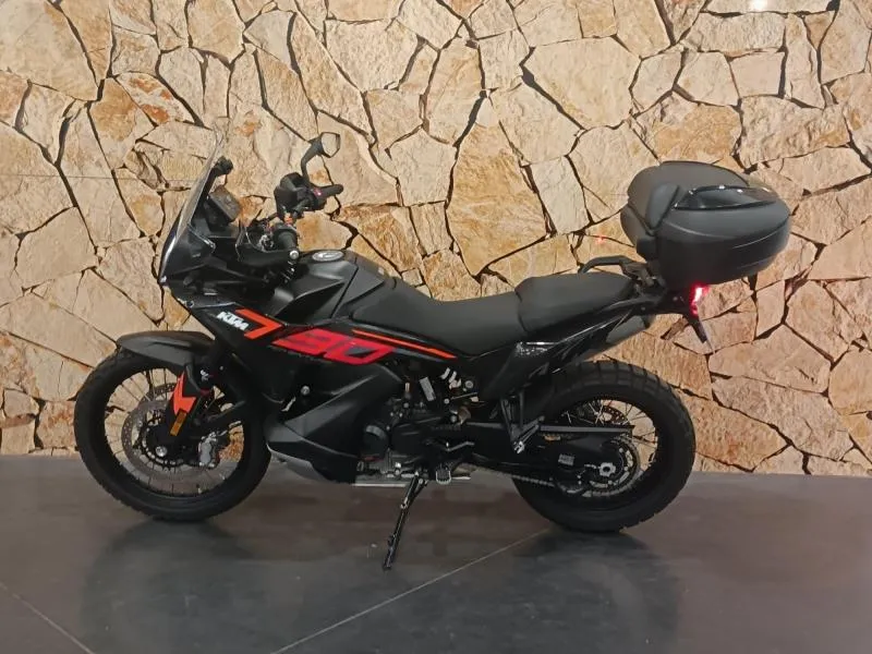 KTM Adventure 790 2024