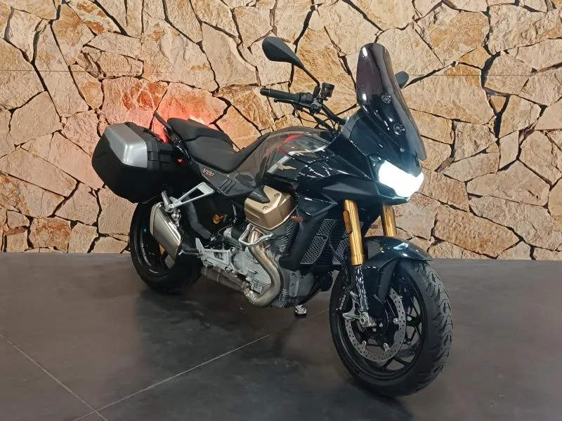 MOTO-GUZZI V100 Mandello 1000