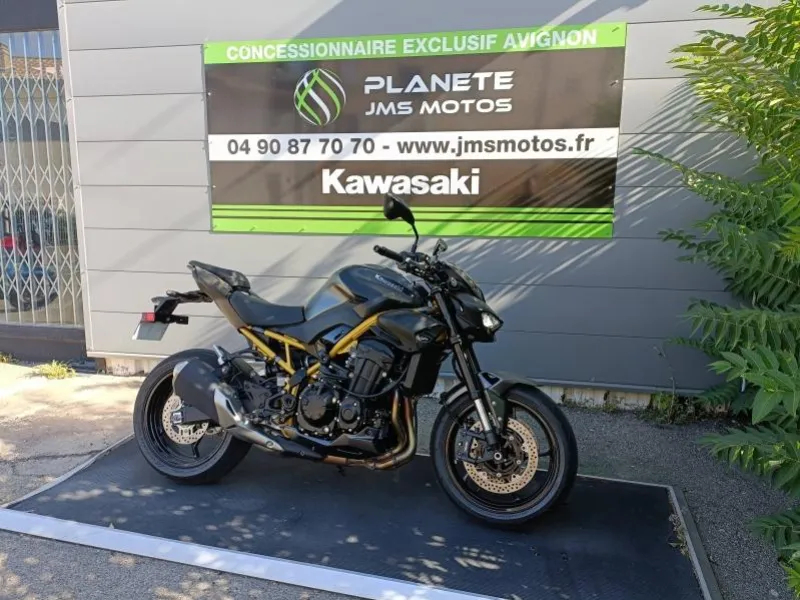 KAWASAKI 900 2026 1ER MAIN GARANTIE 12/02/2030
