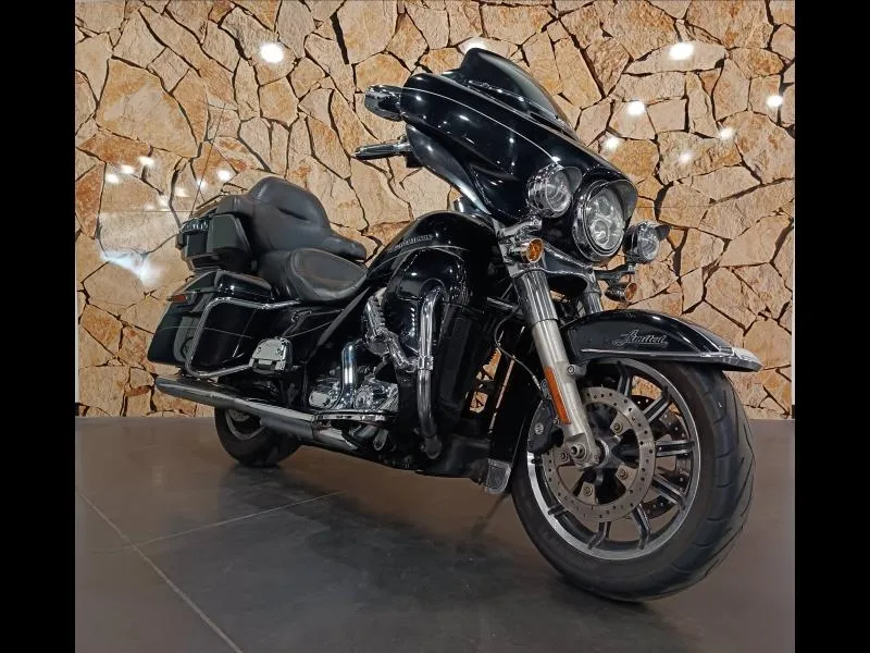 HARLEY-DAVIDSON Electra Glide Ultra Limited 1690 Noir ABS 2014