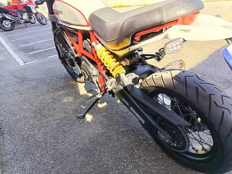 DUCATI Scrambler 800 Desert Sled ABS A2 OU A