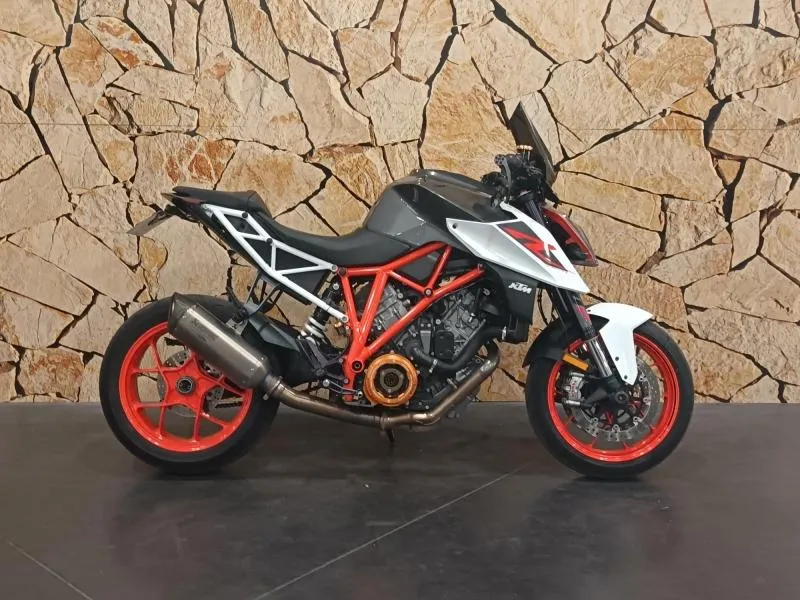 KTM Super Duke 1290 R ABS 2018
