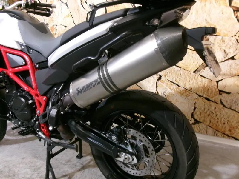 BMW F 800 GS A2 + AKRAPOVIC + TOP CASE + ESA