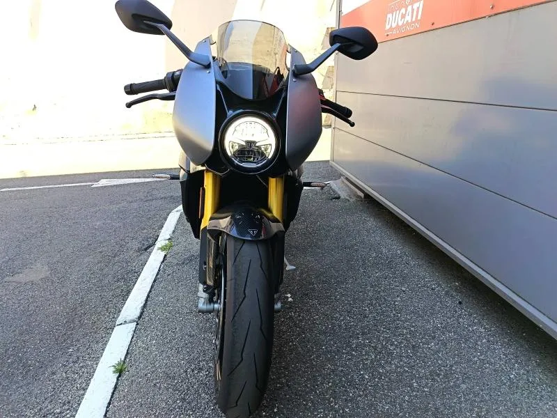 TRIUMPH Speed Triple 1200 RR BREITLING 1ERE MAIN GTIE 21/06/2028