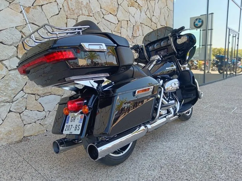 HARLEY-DAVIDSON 1868 Noir + pot