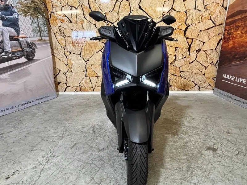 YAMAHA X-Max 125 2025