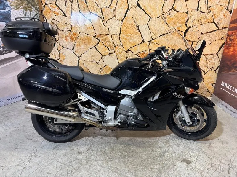 YAMAHA FJR 1300 2011