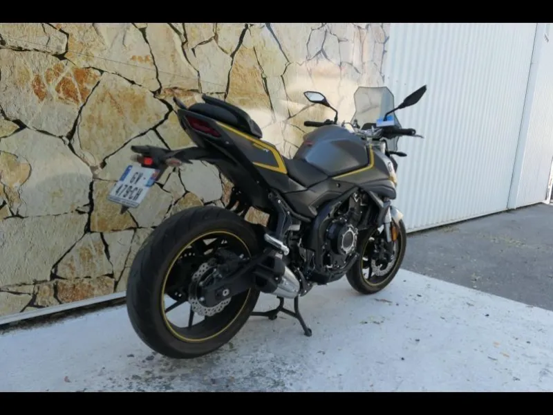 VOGE r