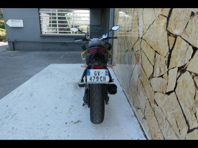 VOGE r