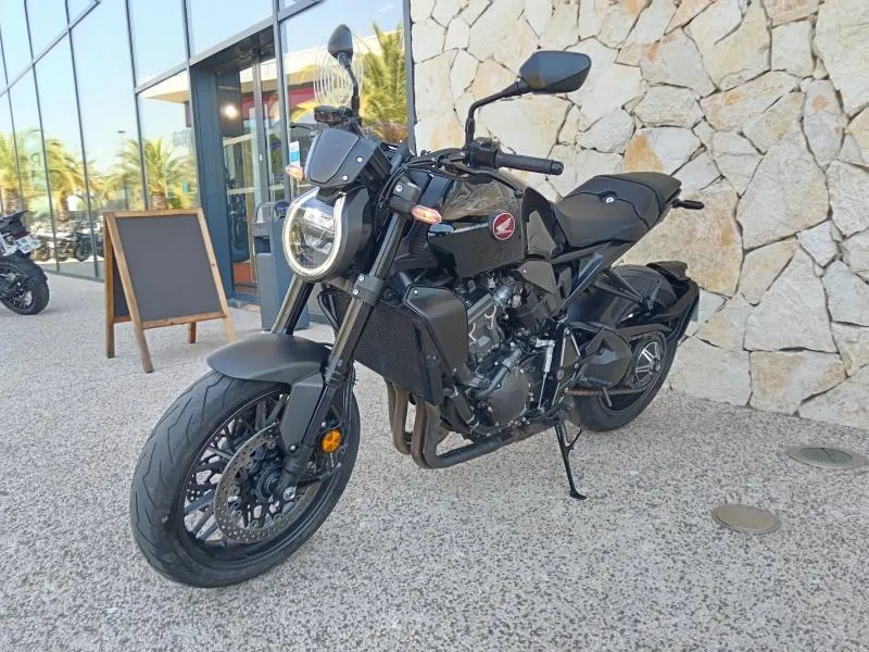 HONDA 1000 R+ 2023 Black edition