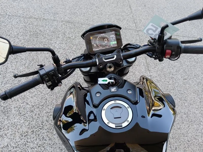 HONDA 1000 R+ 2023 Black edition