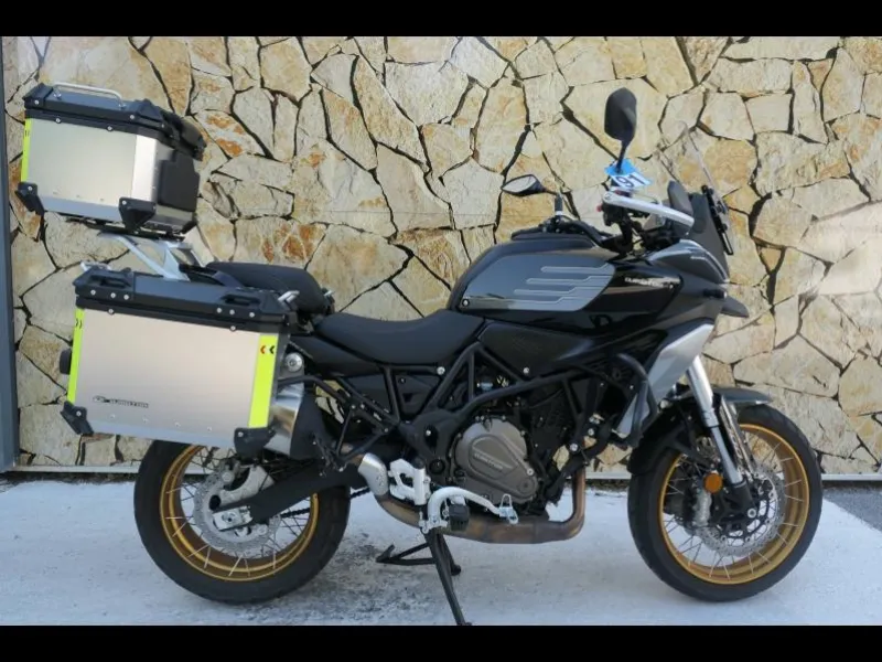 QJ MOTOR X