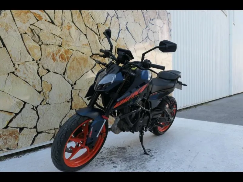 KTM 125 + Silencieux Akrapovic + Options