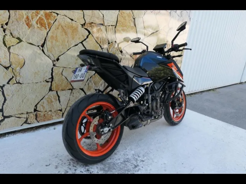 KTM 125 + Silencieux Akrapovic + Options