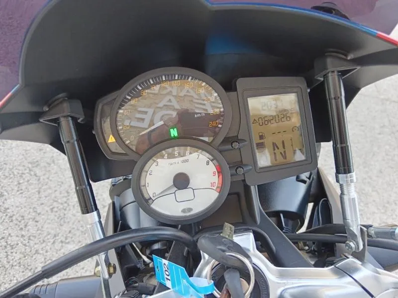BMW F 800 R ABS