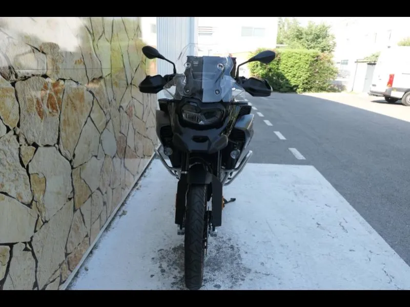 BMW 850 GS Adventure A2 Style Triple Black Finition Pro + Options
