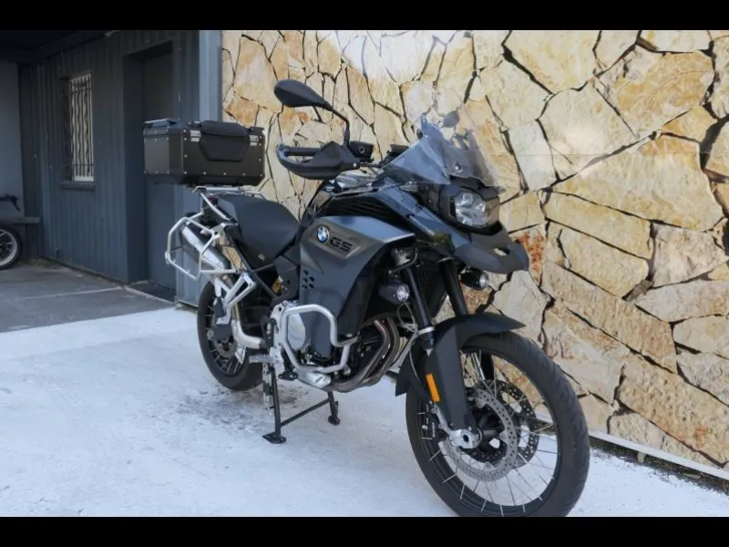 BMW 850 GS Adventure A2 Style Triple Black Finition Pro + Options