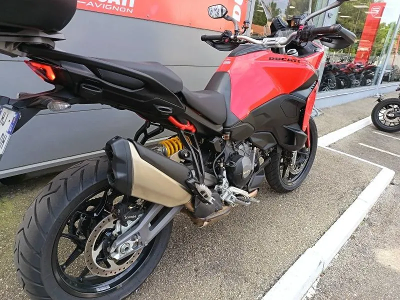 DUCATI Multistrada V2 S + TOP CASE