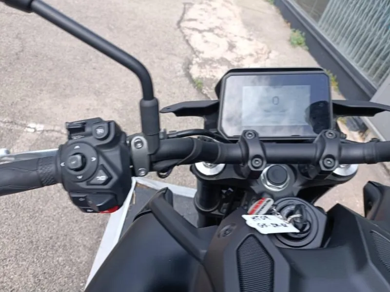 YAMAHA -09 900 REVISEE A SASIR