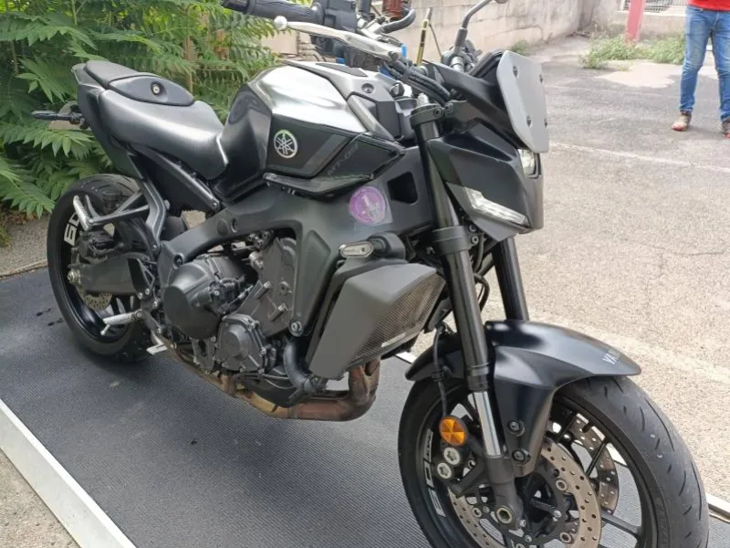 YAMAHA -09 900 REVISEE A SASIR