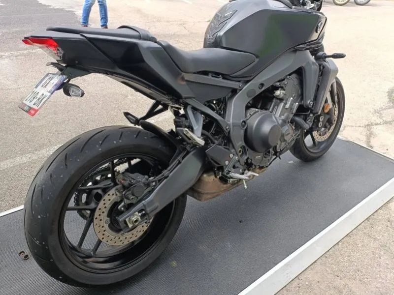 YAMAHA -09 900 REVISEE A SASIR