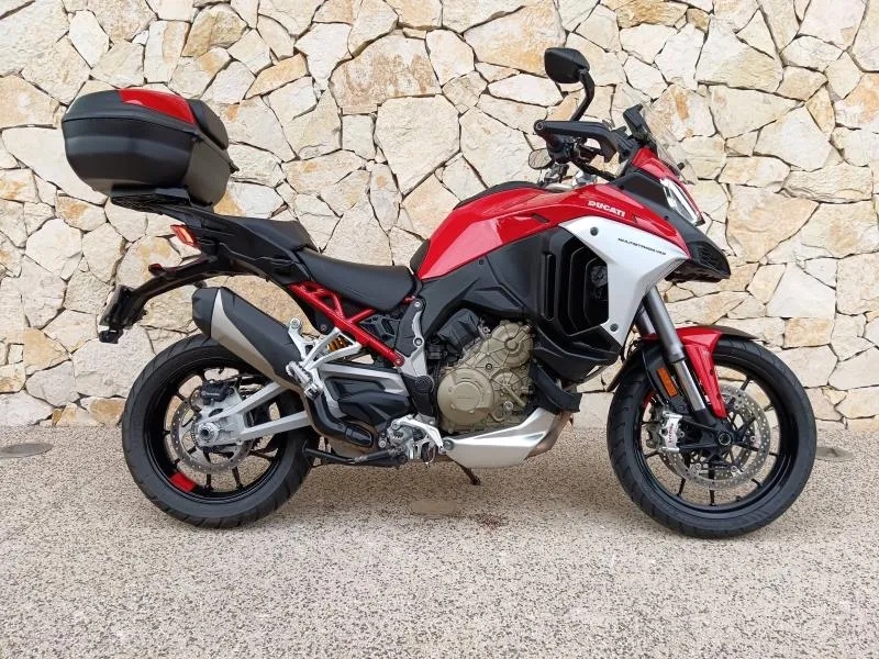 DUCATI V4 S 1160 Essential + options