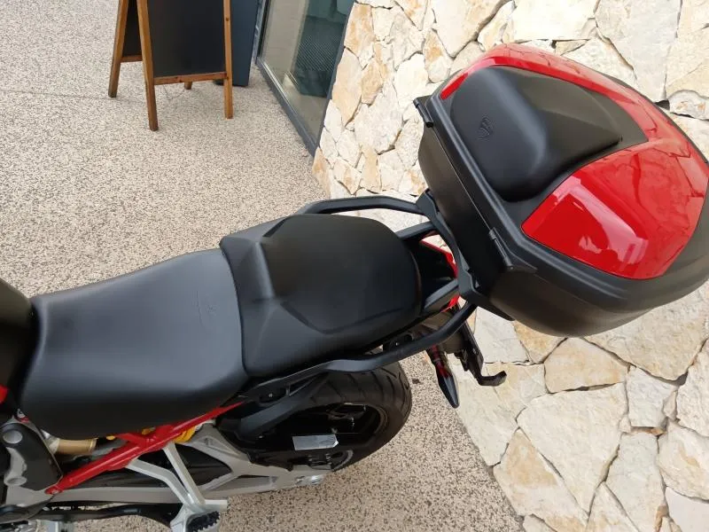 DUCATI V4 S 1160 Essential + options