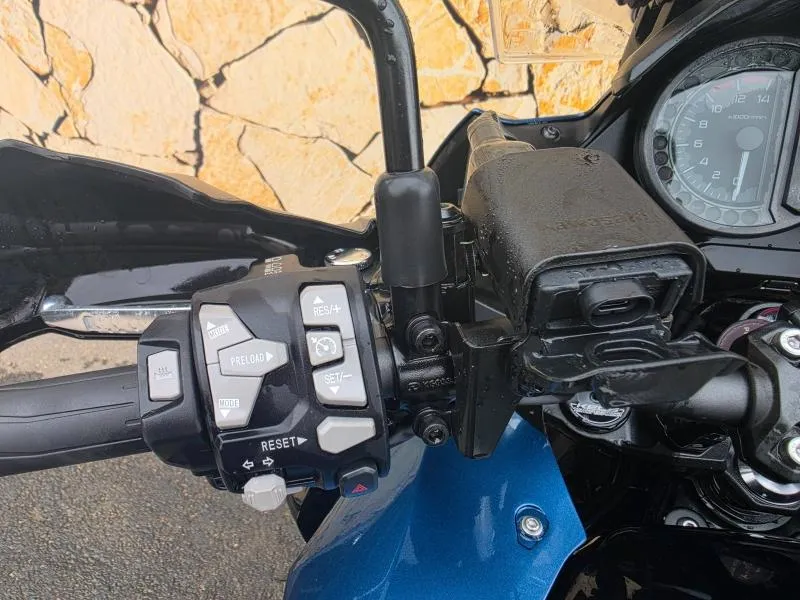 KAWASAKI 1100 SE 2026