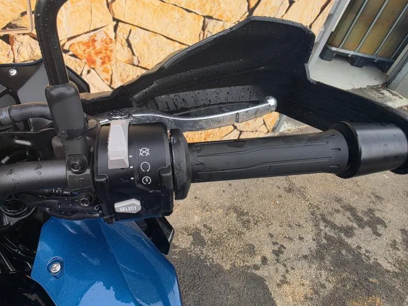 KAWASAKI 1100 SE 2026