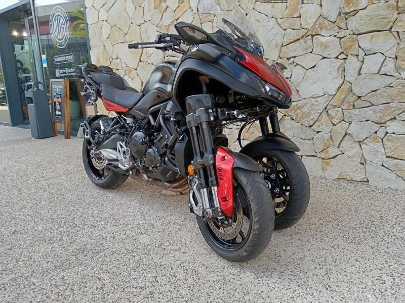 YAMAHA Niken GT 900 2020 Avec valises Yamaha.