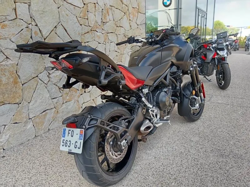 YAMAHA Niken GT 900 2020 Avec valises Yamaha.
