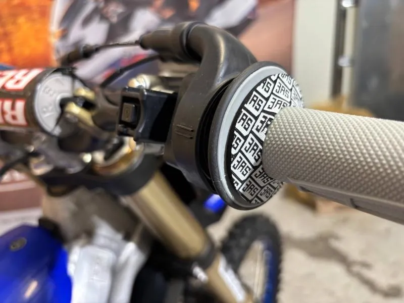 YAMAHA YZ 250 Monster 2025