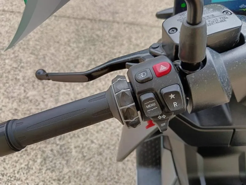 BMW CE04 11kW 125 cm3 ( CE 04 )